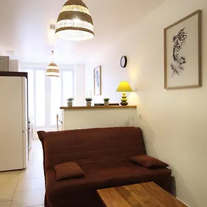  Appartement Mont-dore, 2 Pièces, 4 Personnes - Fr-1-415-117